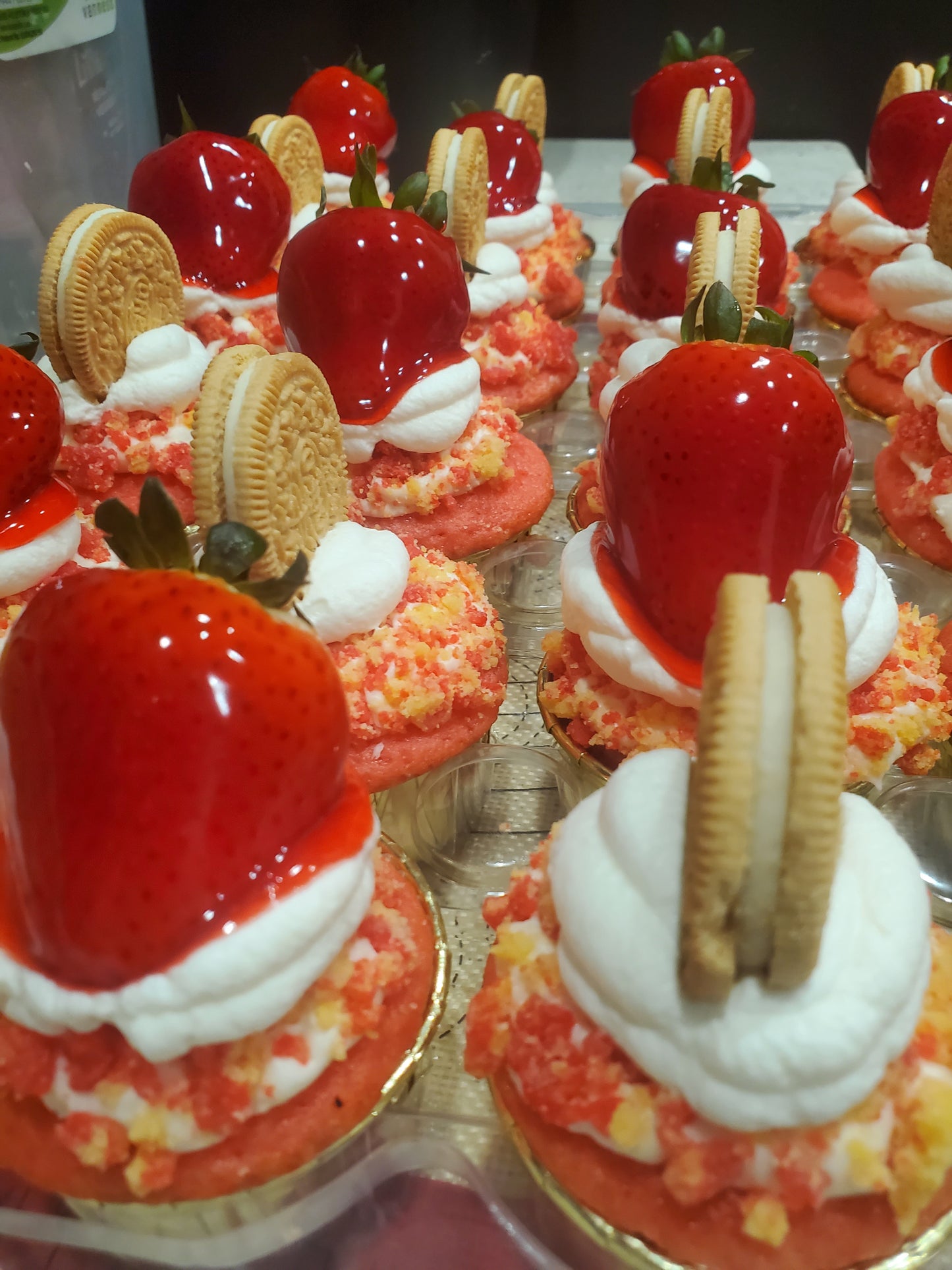 Strawberry Crunch Cupcakes