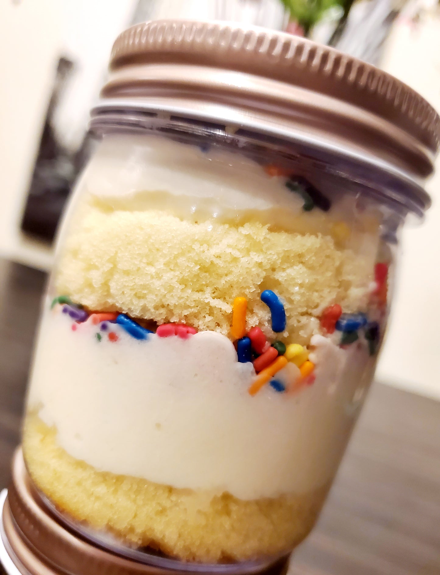 Birthday Cake (8 oz)